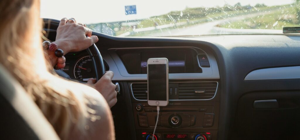 How Ridesharing and Carpooling are Redefining Urban Mobility