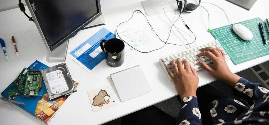 A Beginner’s Guide to Understanding Cloud Architecture Layers