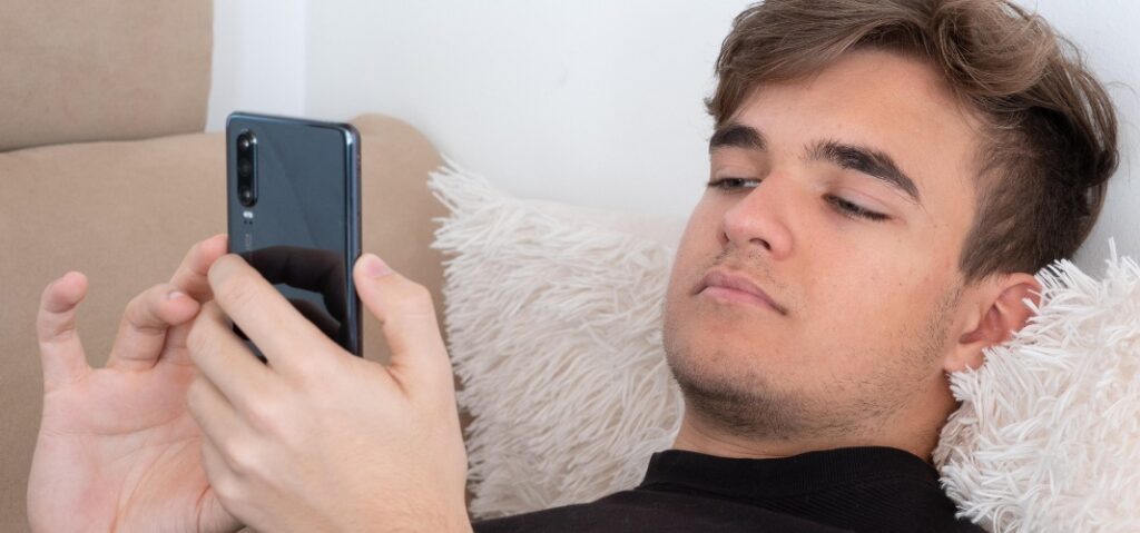 Decoding Social Fatigue: Why Gen Z Is Saying No to Technology