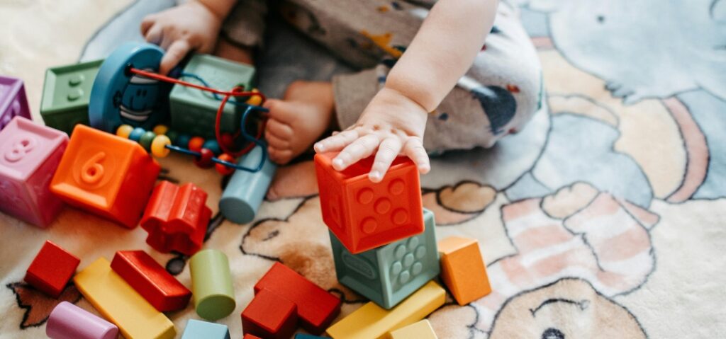 Does Creativity Bloom in Babyhood The Surprising Spark of Infant Imagination