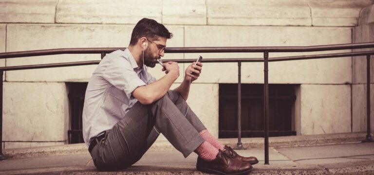 Minimalism in Mobile Phones: How to Deliver More with Less
