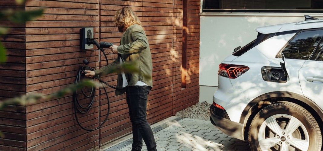 How Can EV Charging Infrastructure Reduce Range Anxiety Beyond Battery Improvements?